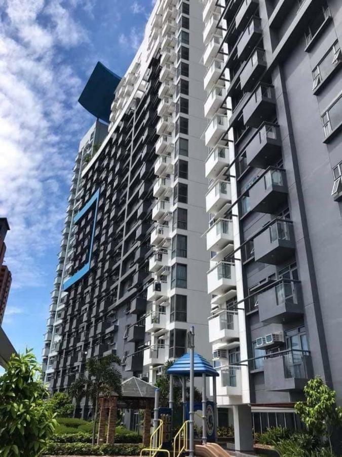 Cubao Manhattan Heights Unit 5A Tower C Quezon City Extérieur photo